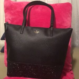 Brand New kate Spade Penny  Holiday Pocketbook